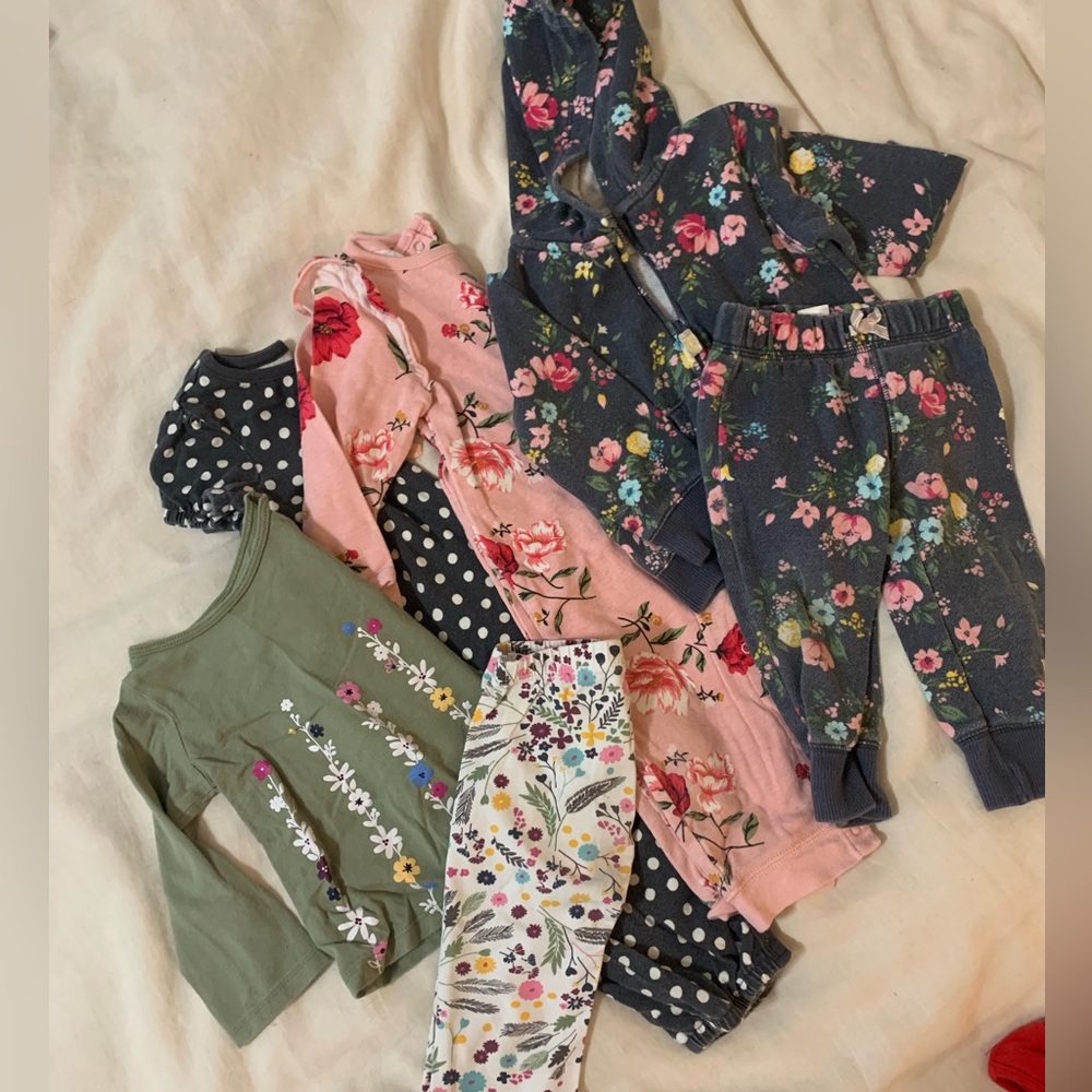 6-9 month bundle! 5 outfits